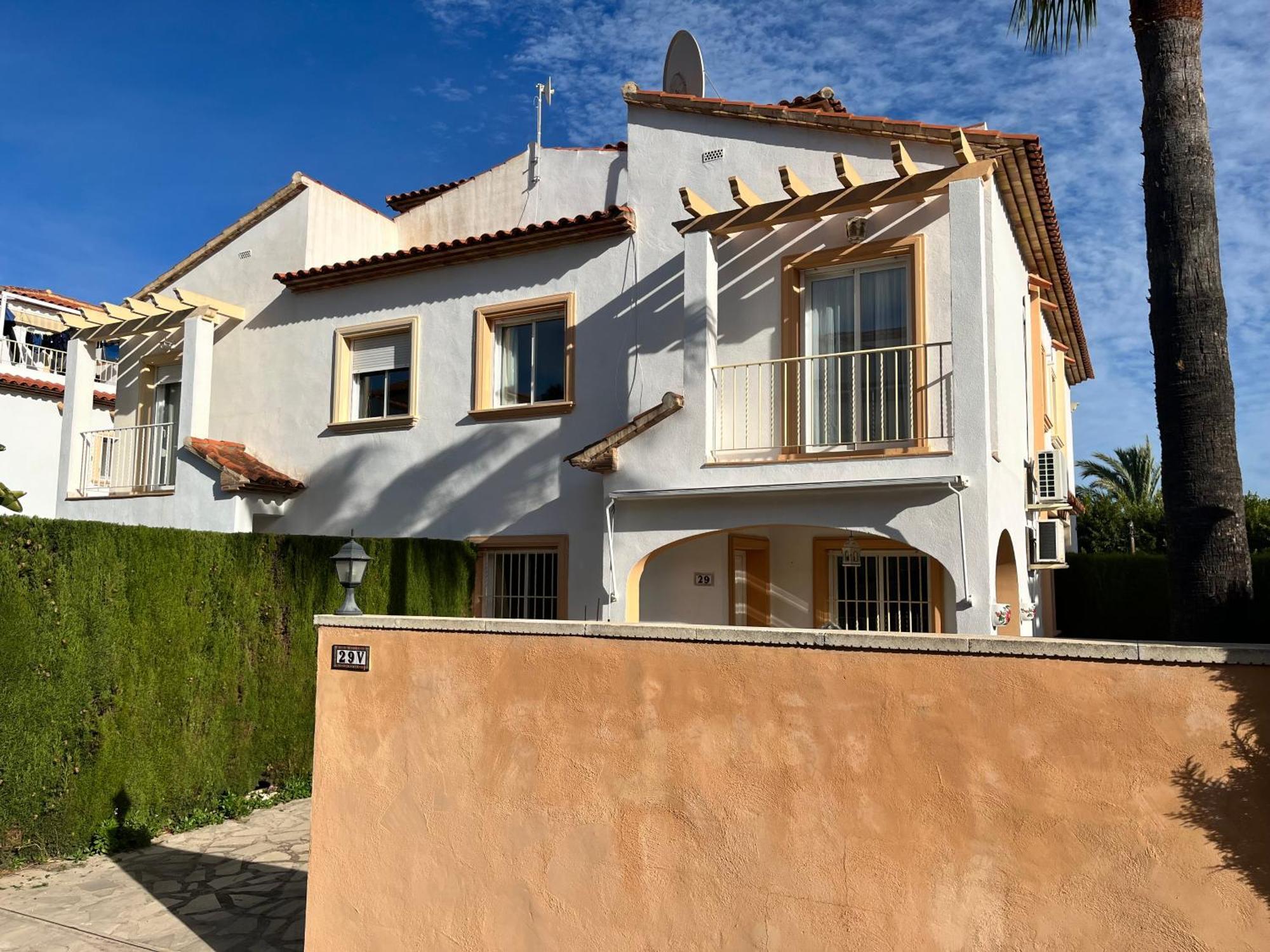 Ferienwohnung Bougain-Casa Calp Exterior foto