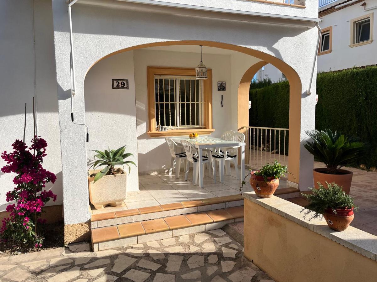 Ferienwohnung Bougain-Casa Calp Exterior foto