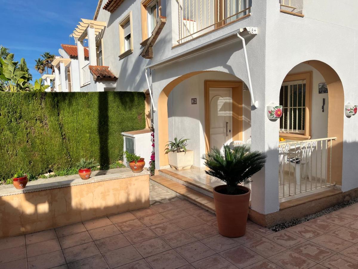 Ferienwohnung Bougain-Casa Calp Exterior foto