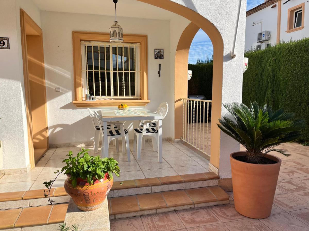 Ferienwohnung Bougain-Casa Calp Exterior foto